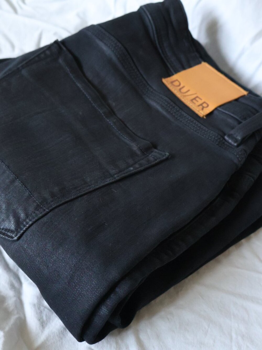 DU/ER Relaxed Taper Performance Denim